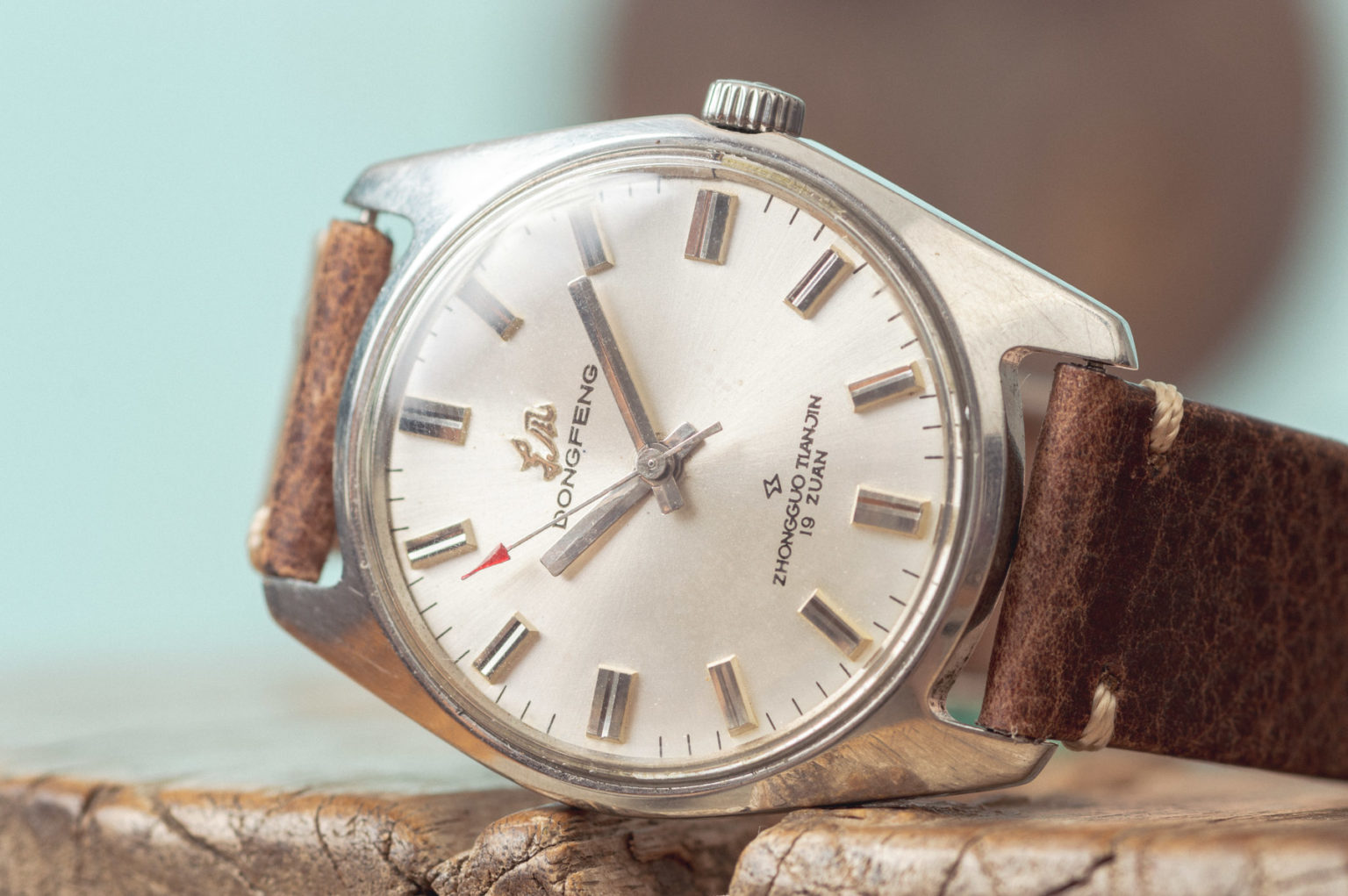 DONGFENG TIANJIN VINTAGE WATCH ST5 CHAMPAGNE 70s - NEOBIAO